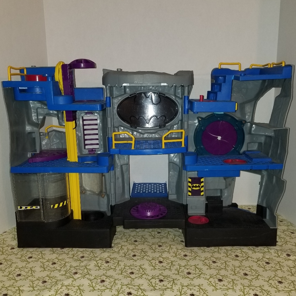 Vintage Fisher Price DC Comics Batman Batcave Playset - Picture 2 of 7